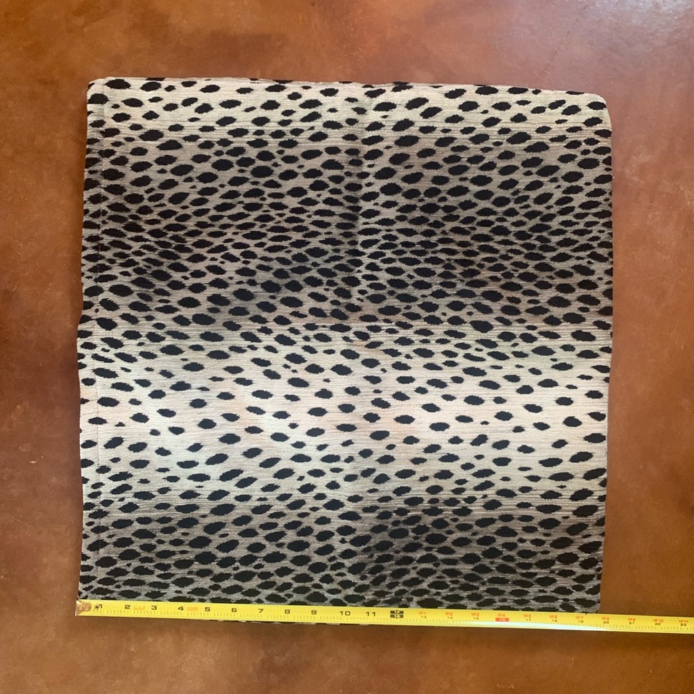 Cushion pillow cover - new, never been used. Zipper